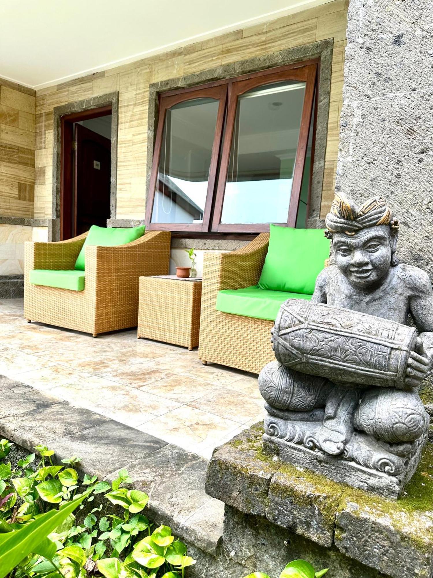 Ellies Hotel Nusa Dua  Bagian luar foto