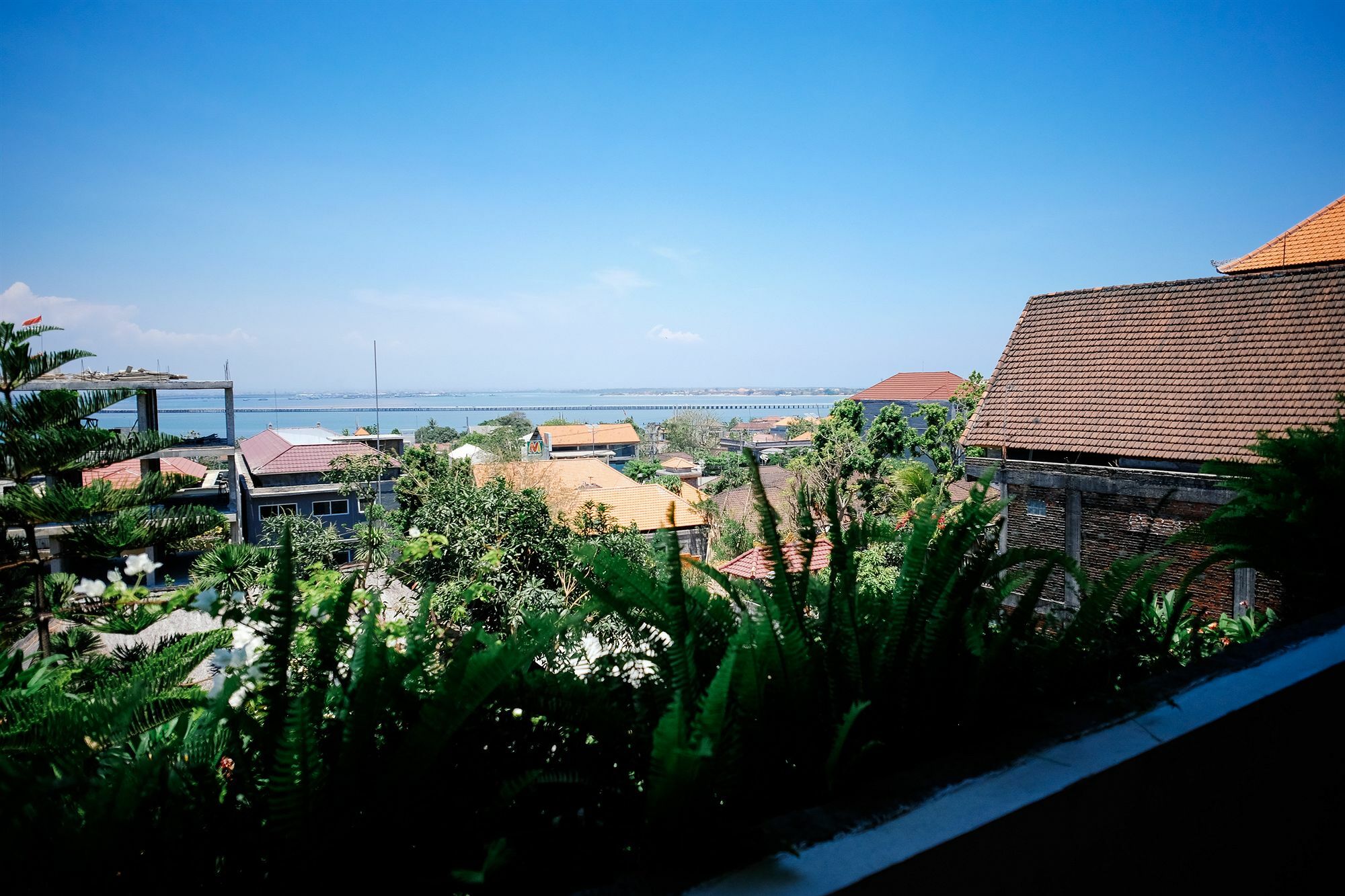 Ellies Hotel Nusa Dua  Bagian luar foto