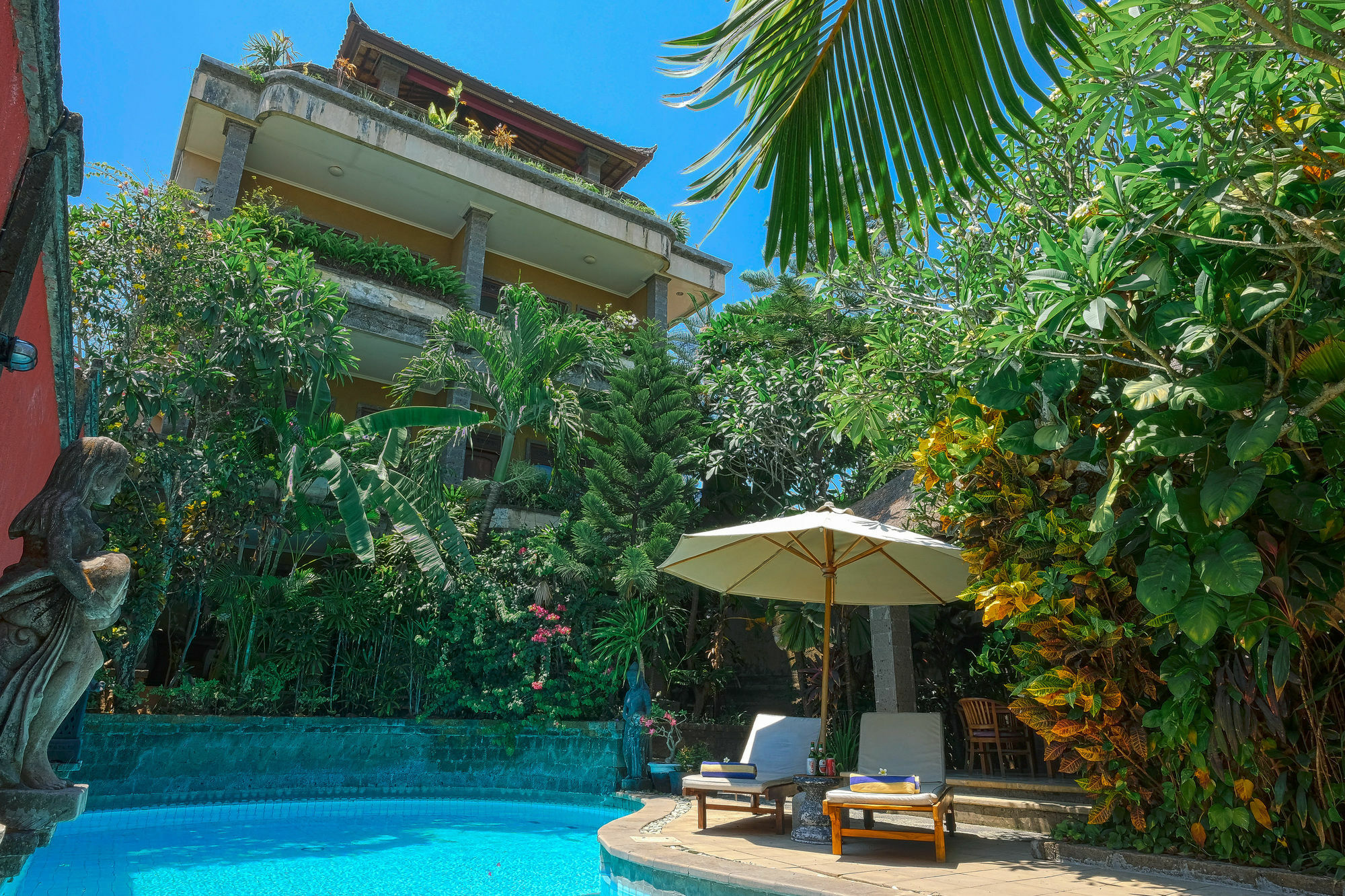 Ellies Hotel Nusa Dua  Bagian luar foto